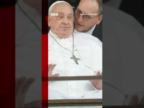 Pope Francis waves from window of Rome hospital ahead of being discharged. #PopeFrancis #BBCNews