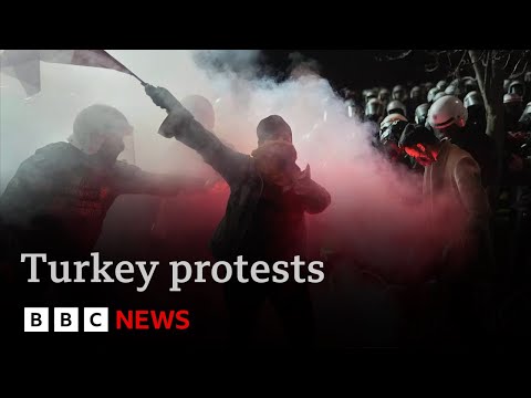 Thousands  protest in Turkey as leading political rival of President Erdogan is jailed | BBC News