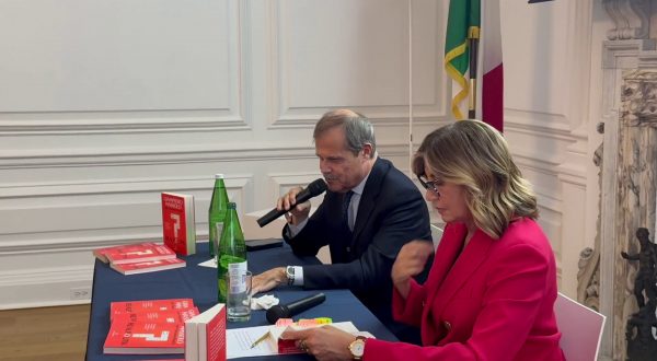 Massolo “Interazione politica-capitale-tecnologia è sempre più forte”