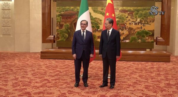 Cina, La Russa incontra presidente Comitato Permanente Assemblea