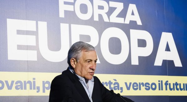 Tajani “Ue compatta per azzerare i dazi”