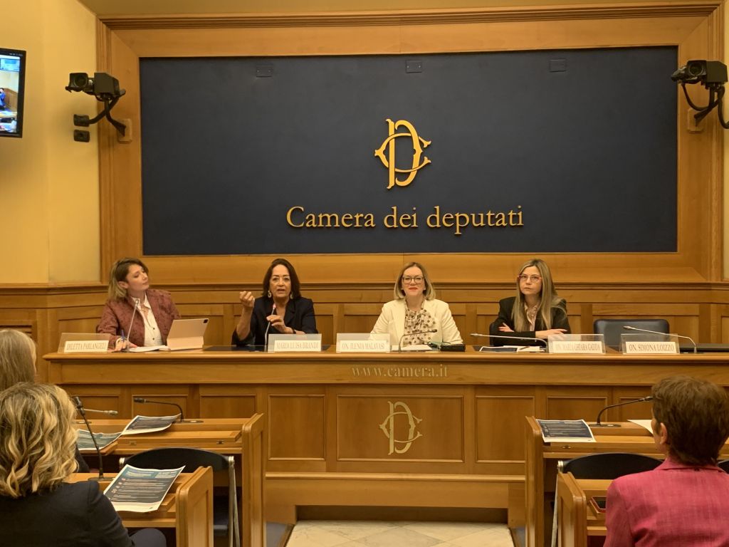 Ipoparatiroidismo, al via la campagna “Si può parlare di normalità?”