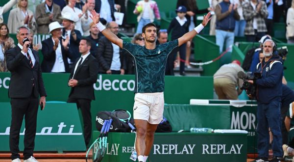 Musetti batte De Minaur, finale a Montecarlo contro Alcaraz