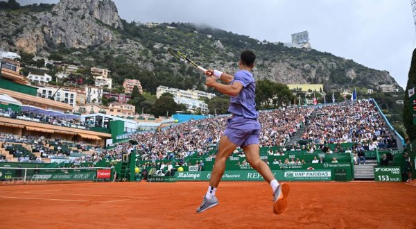 Musetti si arrende ad Alcaraz in finale a Montecarlo