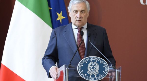 Ucraina, Tajani “Putin non può decidere la pace alle sue condizioni”