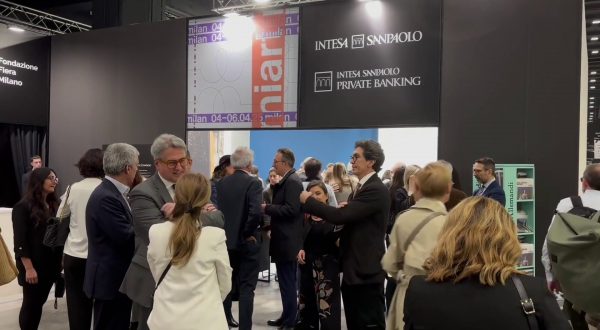 Intesa Sanpaolo Private Banking torna a miart
