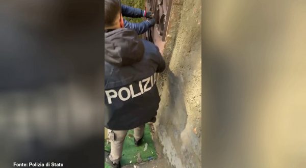Maxi blitz nel quartiere San Cristoforo a Catania, sequestri e arresti