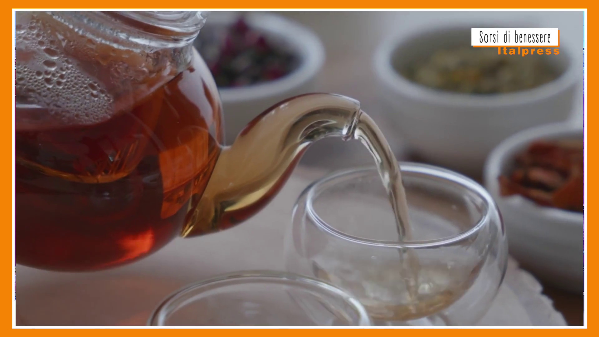 Sorsi di Benessere – Cubetti di tisana per aromatizzare l’acqua