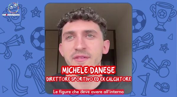 Una squadra di calcio di soli adolescenti