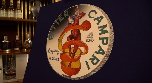 Campari, una moneta celebra l’eccellenza del Made in Italy