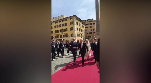 Re Carlo e regina Camilla alla Camera accolti da Fontana e La Russa