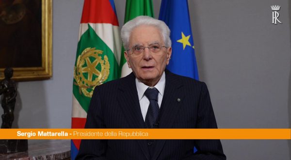 Il presidente Mattarella ricorda Papa Francesco “Uomo di speranza”