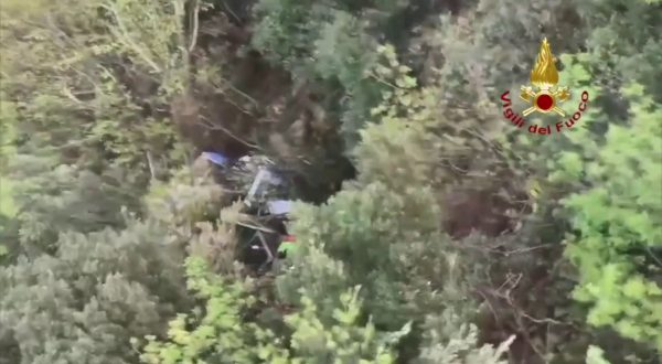 Cade una cabina dalla funivia del Monte Faito, quattro i morti