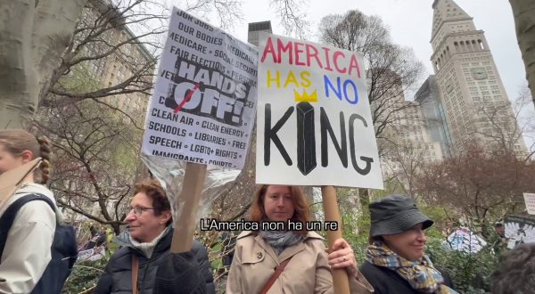 “Giù le mani dai diritti”, New York marcia contro Trump