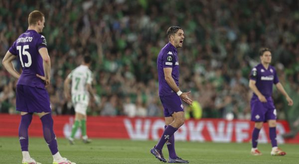 Andata semifinale Conference, Fiorentina battuta 2-1 dal Betis