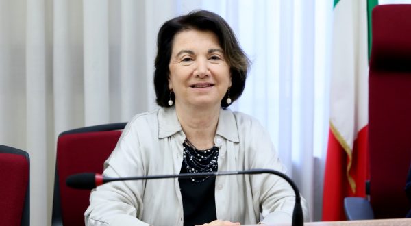 Roccella “Transizione demografica priorità assoluta per il Paese”