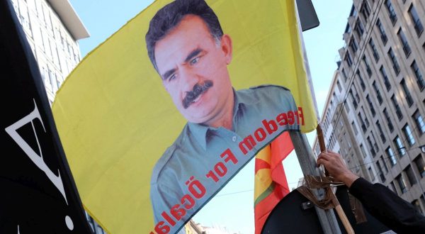 Turchia, Pkk annuncia scioglimento e disarmo