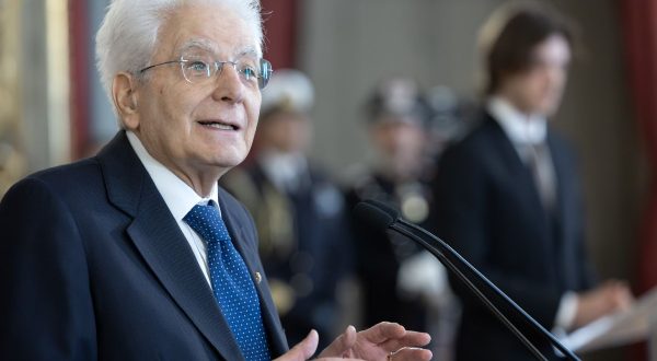 Mattarella “Non rassegnarsi alla supremazia delle cattive notizie”