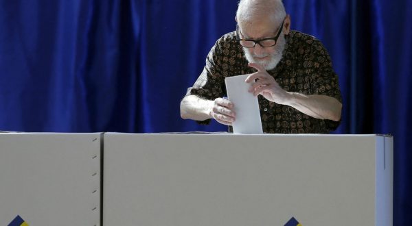 Elezioni decisive per Romania, Polonia e Portogallo