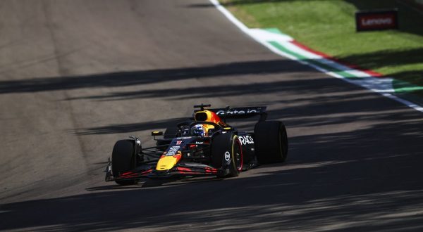 Nel GP di Emilia Romagna vince Verstappen, 4° Hamilton