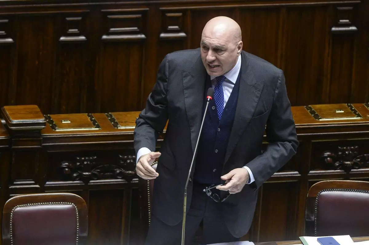 Crosetto “Serve una difesa europea allargata ad altri Paesi”