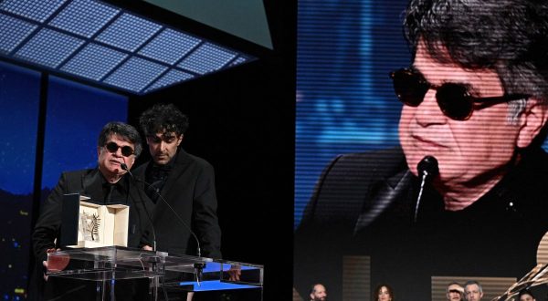 Cannes, Palma d’oro al regista iraniano Jafar Panahi