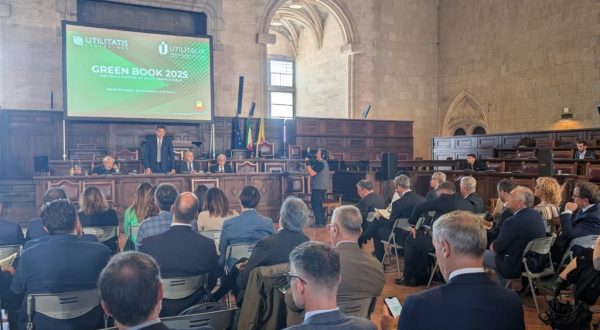 Green Book, servono impianti per centrare target Ue sul riciclo rifiuti