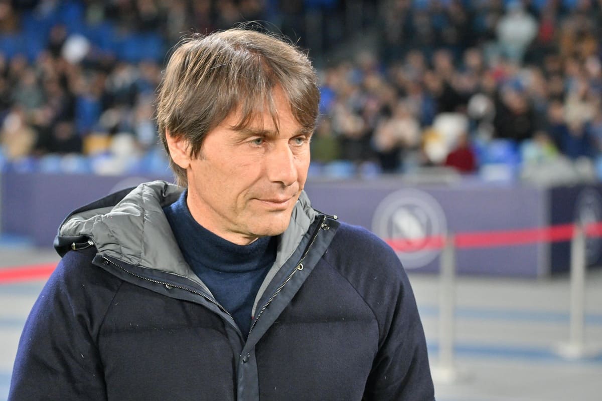 Conte resta sulla panchina del Napoli, sui social il video ufficiale