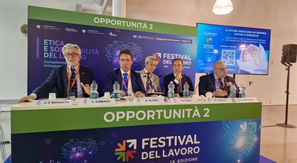 Lavoro, una “terza via” per la contrattazione collettiva