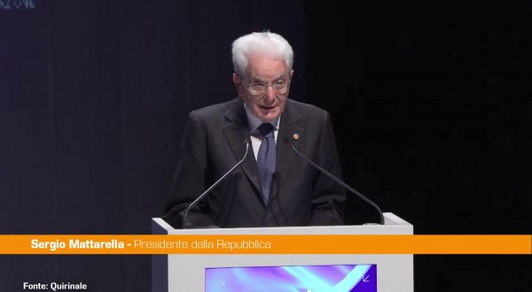 Mattarella “Sulla difesa comune europea siamo in ritardo”