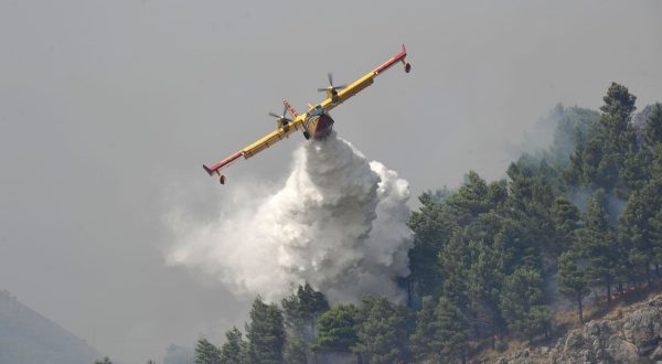 Campagna antincendio della Regione Siciliana, Schifani “Salvaguardia ambiente priorità assoluta”