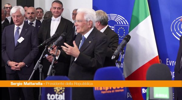 Mattarella a eurodeputati “Risultato democrazia più grande del mondo”