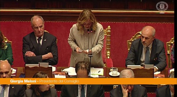 Meloni “Spread più che dimezzato da quando siamo al Governo”