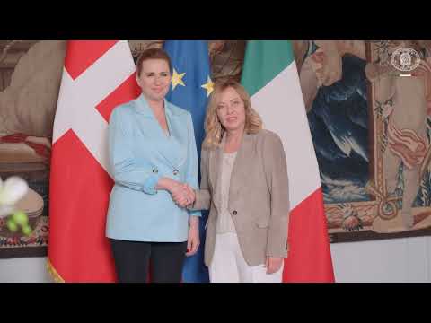 Incontro del Presidente Meloni con il Primo Ministro del Regno di Danimarca