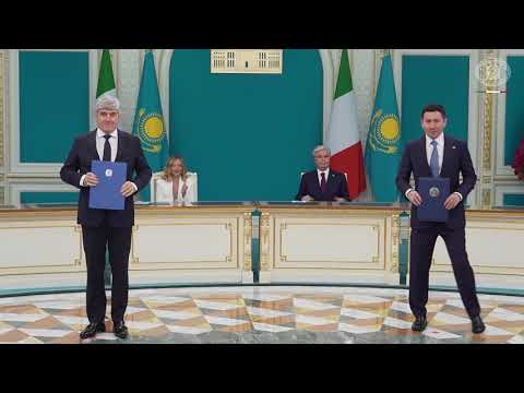 Incontro Meloni – Toqaev, la cerimonia di firma degli accordi