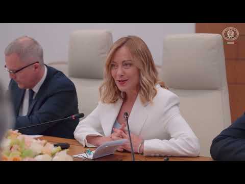 Incontro del Presidente Meloni con il Presidente della Repubblica del Kyrgyzstan