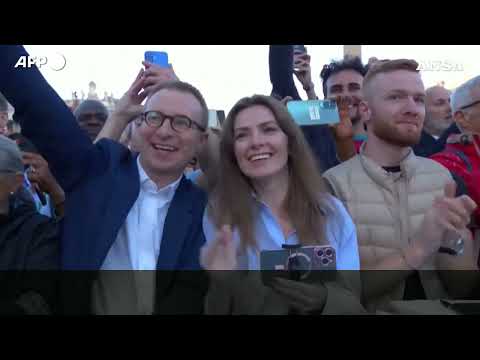 Le prime parole di papa Leone XIV: “La pace sia con tutti voi”#ansa