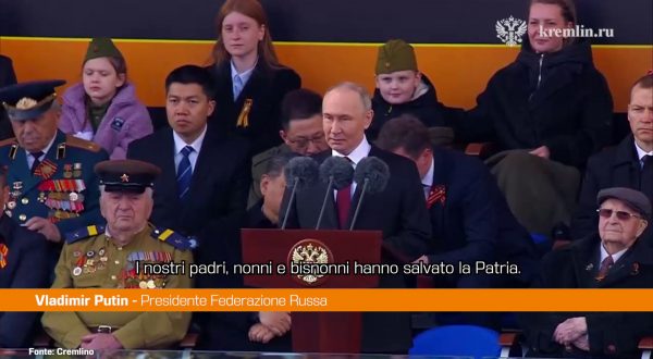 Ucraina, Putin “Intera Russia sostiene l’operazione militare speciale”