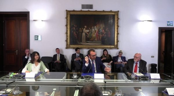 Ricerca, il 4,7% degli italiani ha smesso di fumare grazie alle e-cig