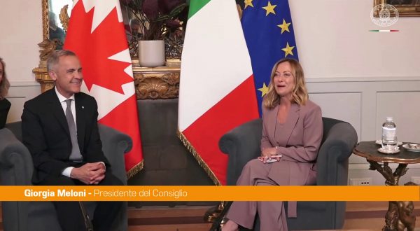 Meloni incontra Carney “Sull’Ucraina condividiamo sforzi per la pace”