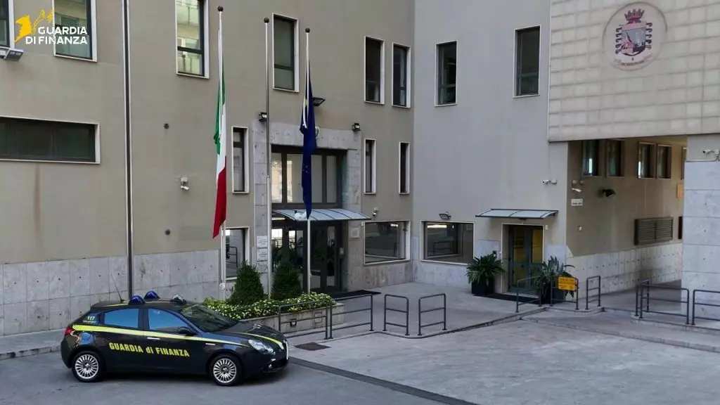 Falsi “Bonus edilizi” a Palermo, 7 misure cautelari e 83 indagati