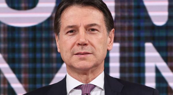 Referendum, Conte “Meloni imbroglia i cittadini”
