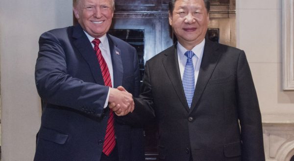 Trump “Lunedì l’incontro tra le delegazioni di Usa e Cina”