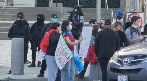 Usa, scontri a Los Angeles. Trump schiera 2000 soldati Guardia Nazionale