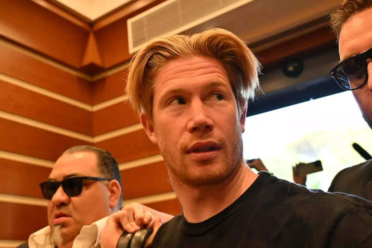 Il Napoli ufficializza l’acquisto di Kevin De Bruyne