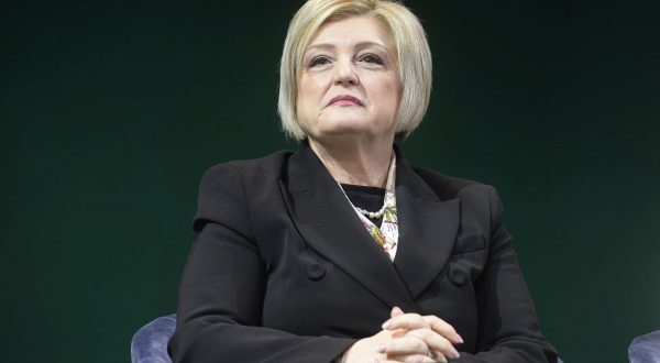 Dl ILVA, Calderone “Aggiorniamo norme, no abiti su misura”