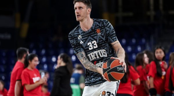 Virtus Bologna sotto shock, Polonara ricoverato per leucemia mieloide