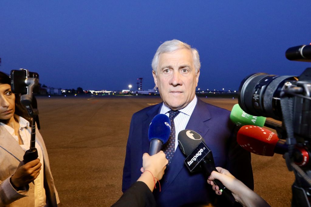 Iran, Tajani “C’è il rischio che la guerra si allarghi ad altri paesi”