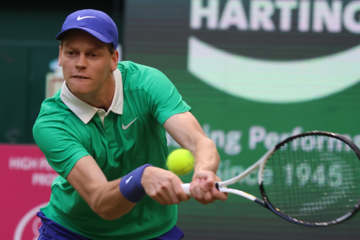 Jannik Sinner eliminato da Bublik ad Halle, Cobolli sfida Zverev