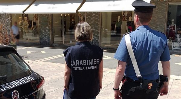 Caporali cinesi sfruttavano lavoratori italiani, 6 denunciati a Palermo